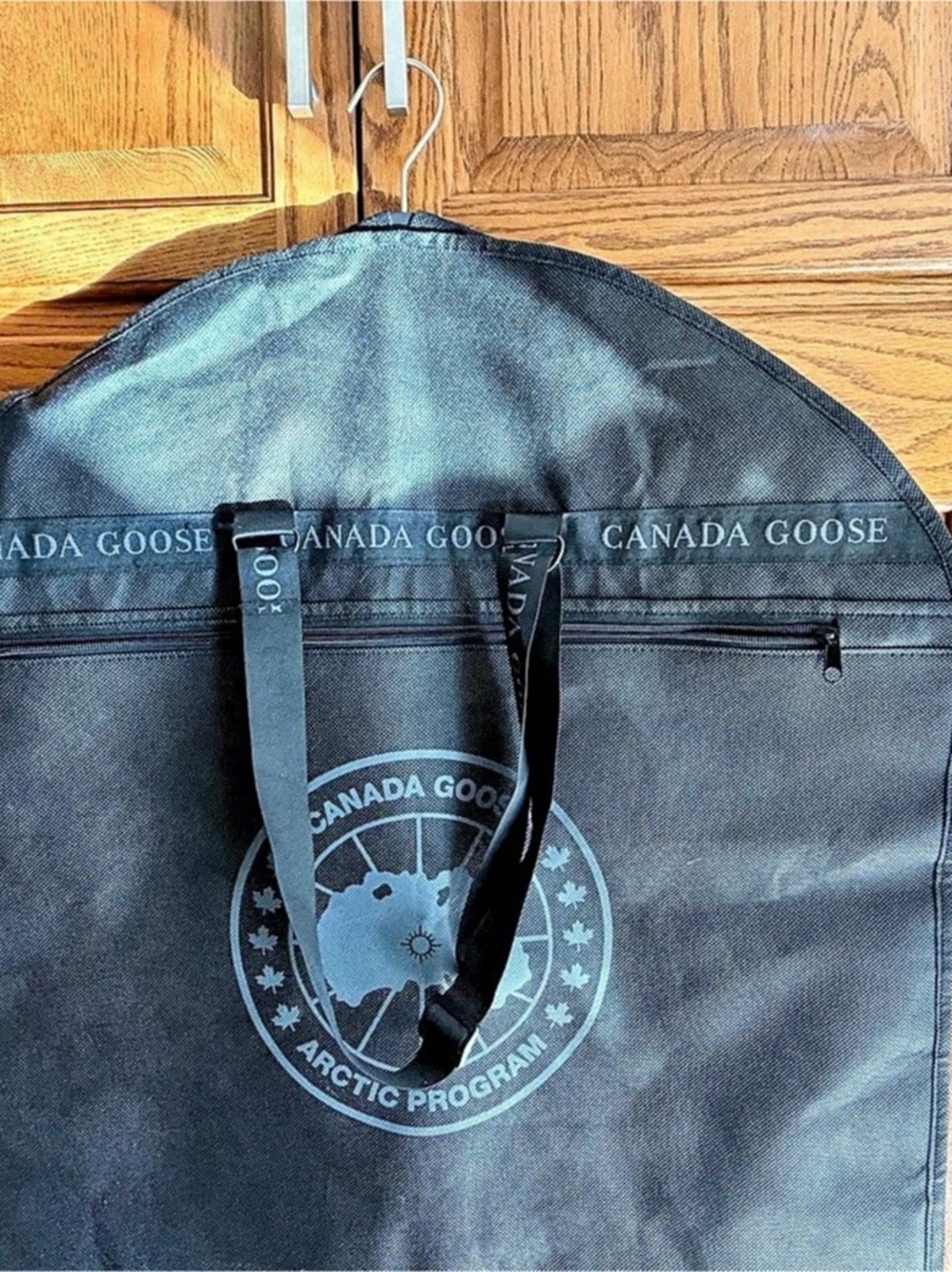 Canada Goose Arctic Program Garment Storage Bag w/ Authentic Hanger in Black